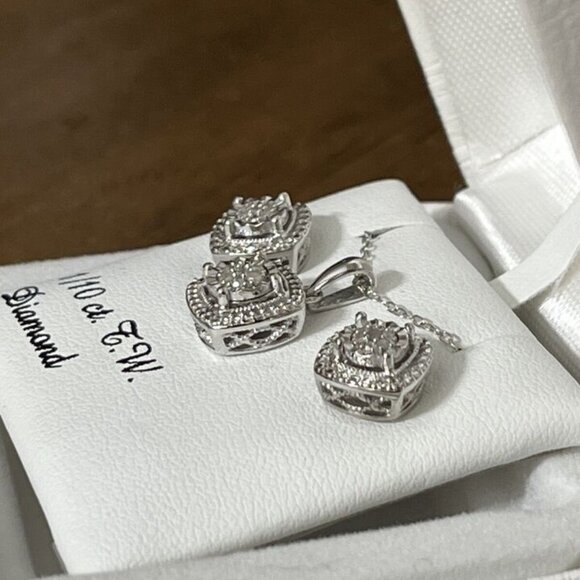 1/10ct Diamond Sterling Silver Stud Earring & Necklace Jewel Set 18" - Picture 7 of 7